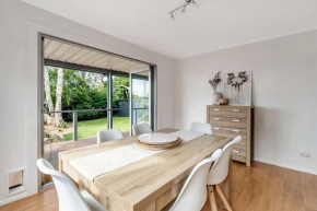 Renovated Beach Home Relax Unwind